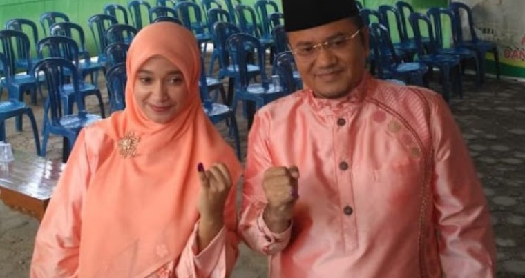 Calon Walikota Jambi dr Maulana dan Istri. Foto : Istimewa Calon Walikota Jambi dr Maulana dan Istri. Foto : Istimewa