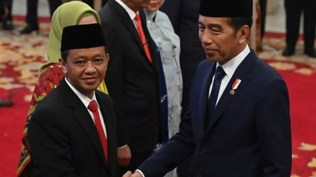 Bahlil Lahadalia (kiri) bersama Presiden RI Joko Widodo (kanan). Foto : Antara