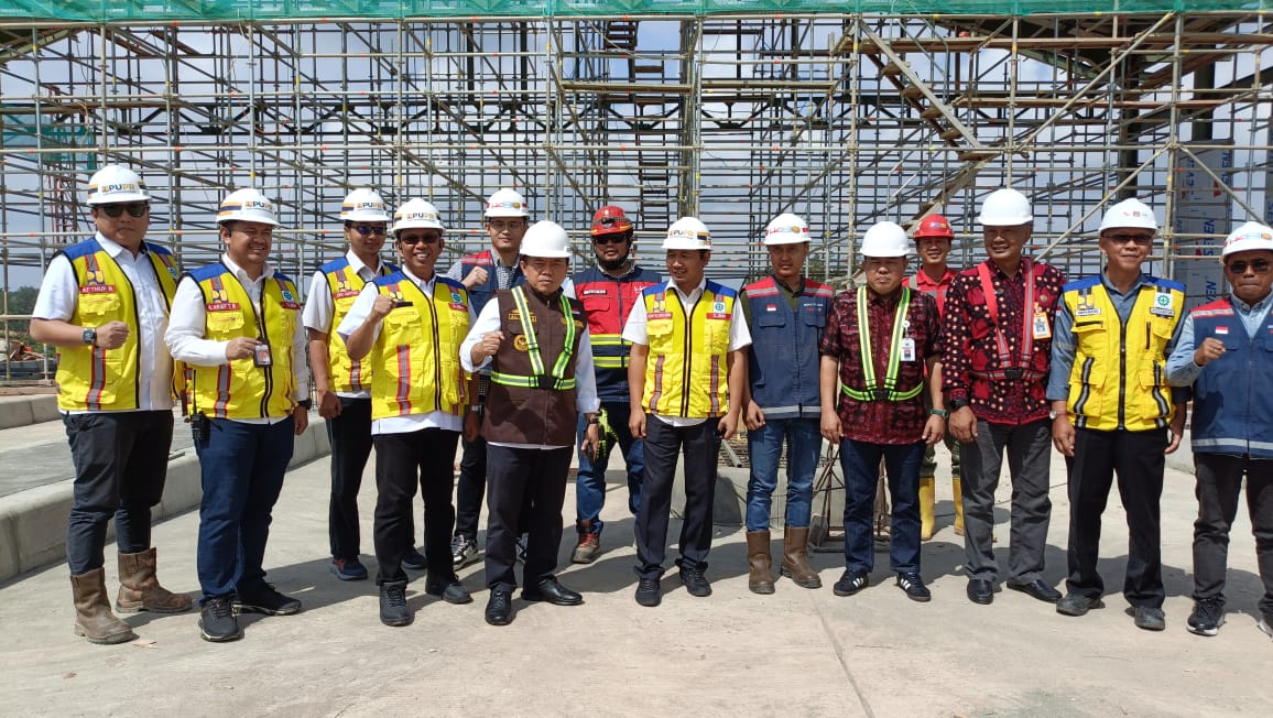 Gubernur Jambi, Al Haris Pantau Pembangunan Tol Baleno. Foto: Jambiseru.com