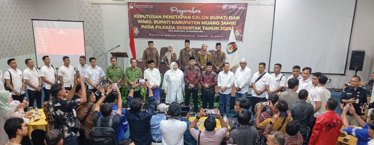 Muaro Jambi Ada Empat Pasang yang Bersaing di Pilkada Serentak 2024. Foto: Uda/Jambiseru.com Muaro Jambi Ada Empat Pasang yang Bersaing di Pilkada Serentak 2024. Foto: Uda/Jambiseru.com