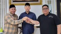 Dari kiri: H Abdul Rahman, Sy Fasha, dan H Andi Muhammad Guntur.. Foto: Dok tim