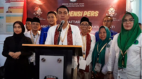 Pasangan Calon Bupati dan Wakil Bupati Batnghari, Muhammad Fadhil Arief dan H Bakhtiar resmi mendaftar ke KPU. Foto: Istimewa