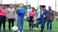 Al Haris saat membuka turnamen mini soccer Antara Cup 2024 di Gatsu Sports Center Kota Jambi.(foto: ist)