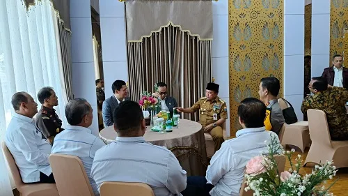 Gubernur Al Haris sambut Kunjungan Komisi III DPR RI.(foto: ist)