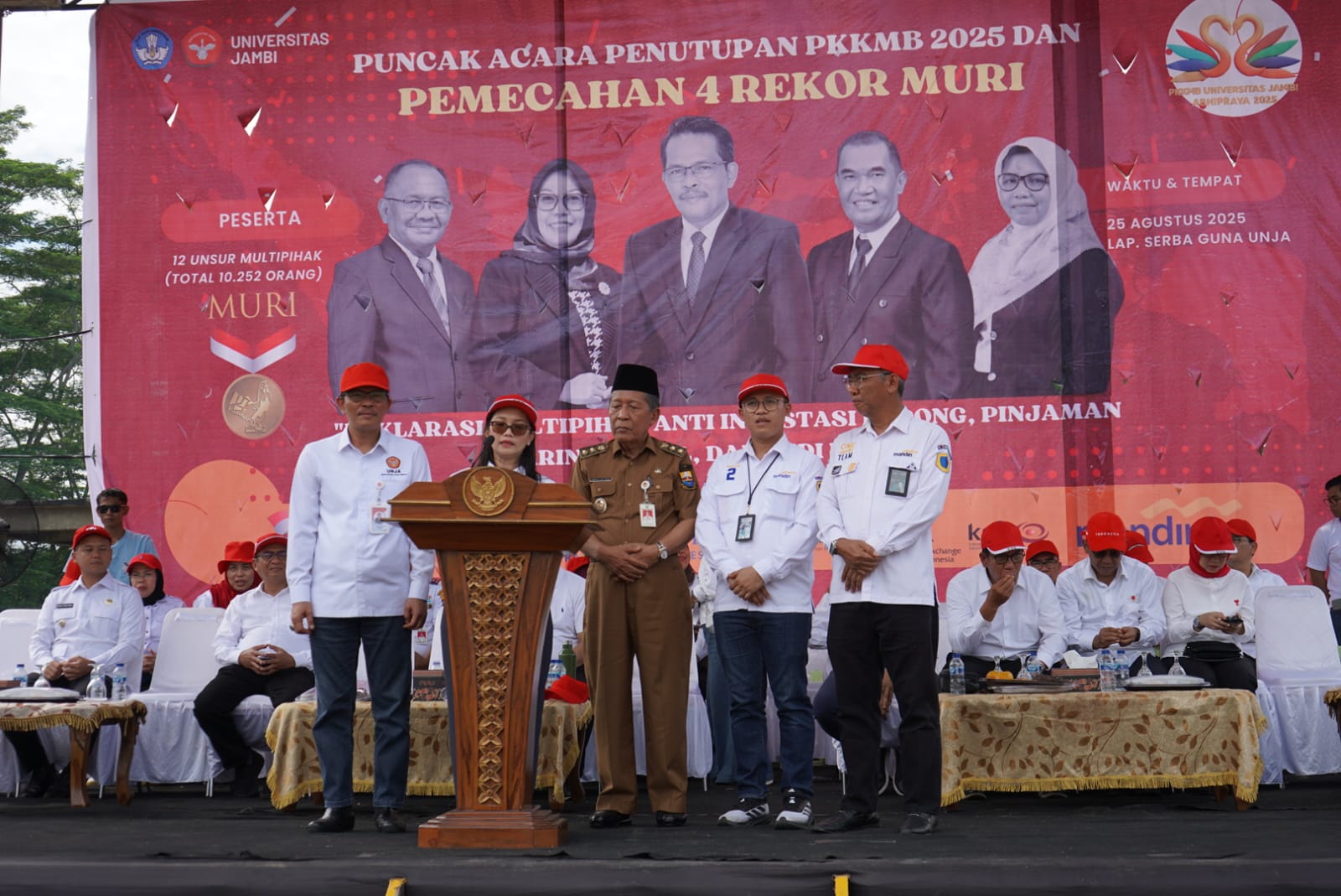 d70cac15-2603-4aba-a7e6-174aa153d858