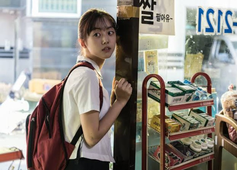 Review No Mercy (2019): Ketika Penindasan Menghadapi Balasan yang Lebih Kejam