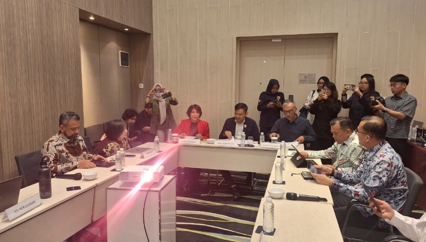 Uji Publik Monev KIP 2025, Gubernur Al Haris Tegaskan Komitmen Jambi Menuju Pemerintahan Terbuka