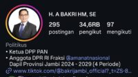 Review IG H. Bakri Anggota DPR RI: Cara Pemimpin Bangun Kedekatan Lewat Media Sosial!